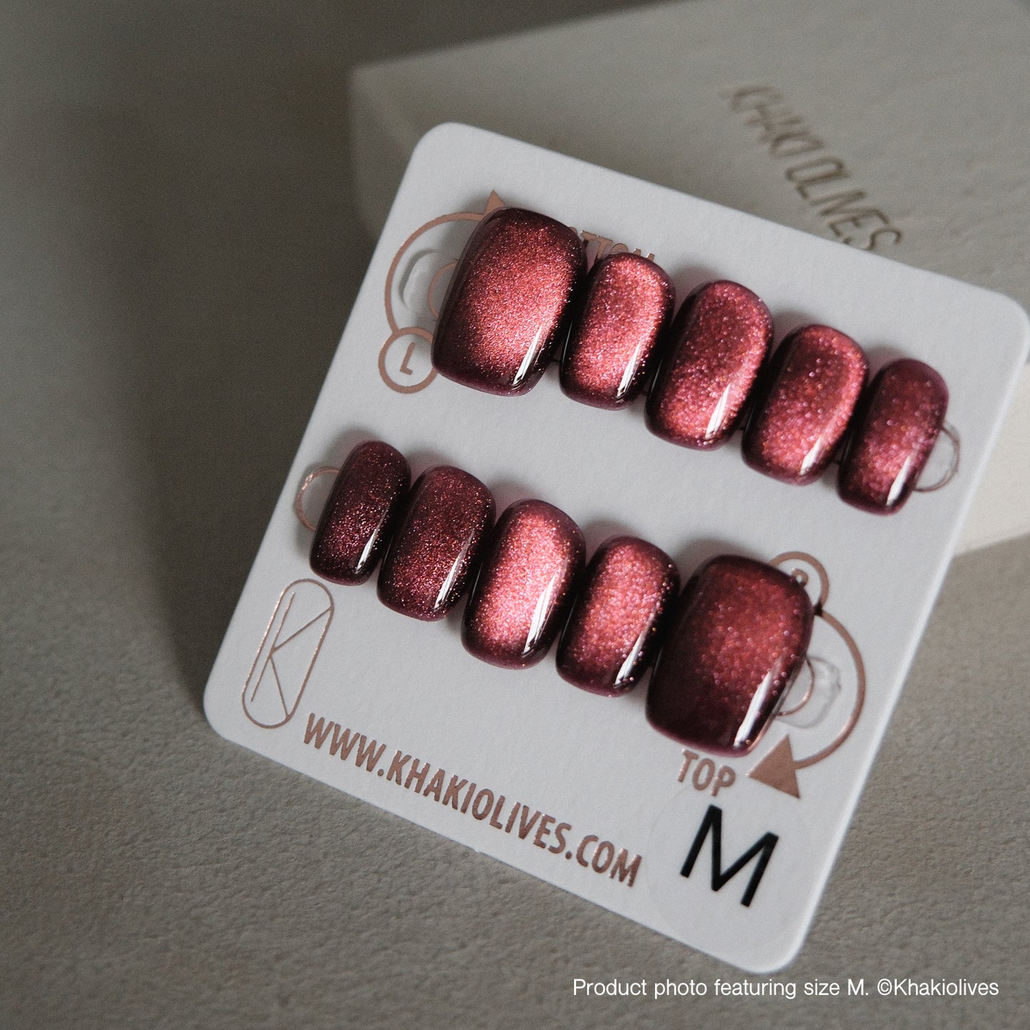 Crystal Cat-Eye C65 | Dark Plum Red - L Size