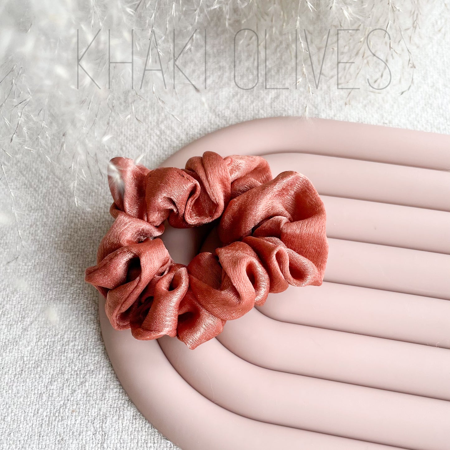 Satin Scrunchies - Matte Shine